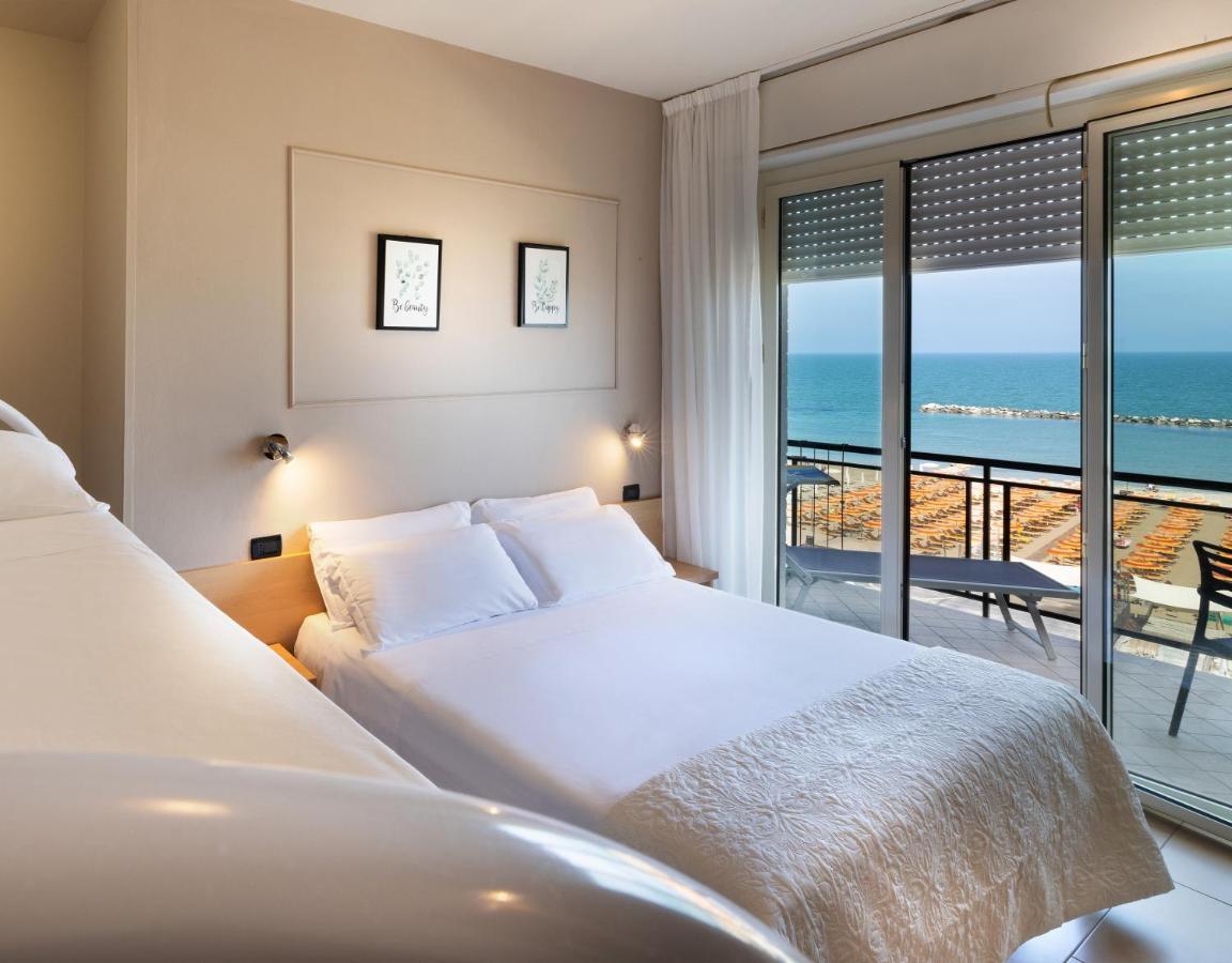 Hotel Constellation